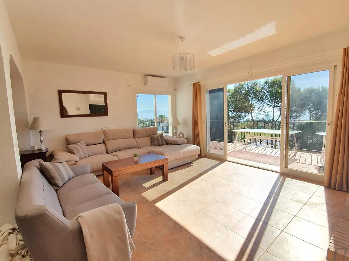 Beautiful 5 Bedroom Villa With Private Pool With Stunning Sea Views, Walking Distances To Shops Restaurants Beach Manilva